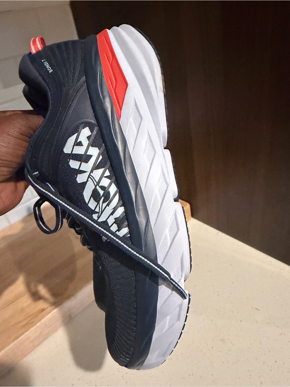 Hoka Women's Bondi 7 Size 9 - Picture 11 of 13